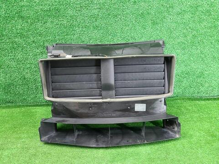 Воздуховод радиатора Maserati Levante (2016-2024)