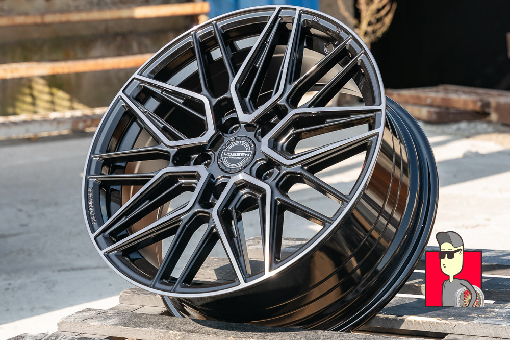 Комплект дисков Vossen HF-7 FlowForm 17x7.5 et35 5x114.3