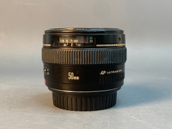 Canon EF 50mm f/1.4 USM