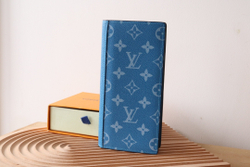 Louis Vuitton Brazza Wallet