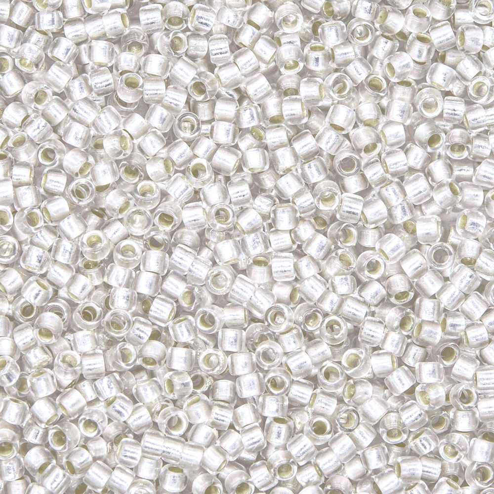 Японский бисер TOHO Round 15/0 (№21F), с внутренним серебрением, прозрачный матовый