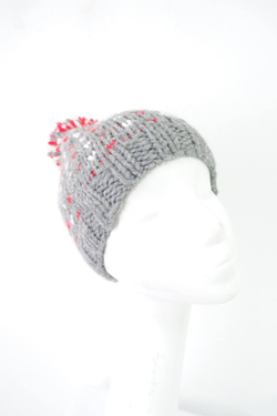 Шапка с сердечками на 7/8 лет