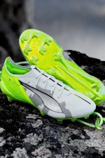 Бутсы Puma Ultra 5 Ultimate FG/AG Conquer your Mountain - белый