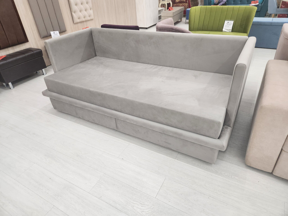 Кровать-диван с ортопедическим матрасом и ящиками, антивандальный велюр