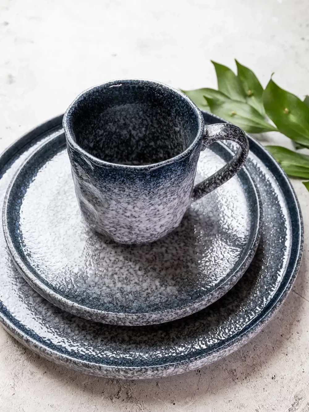 Набор посуды столовой: кружка, тарелка 25,3 см. Синий песок