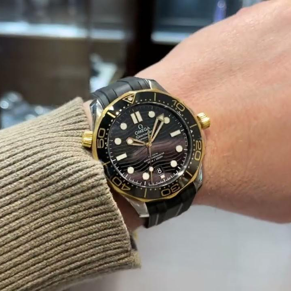 Часы OMEGA 300 300 42mm, 210.22.42.20.01.001