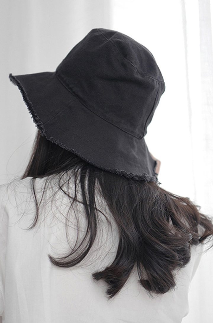 Hat «SUAS»
