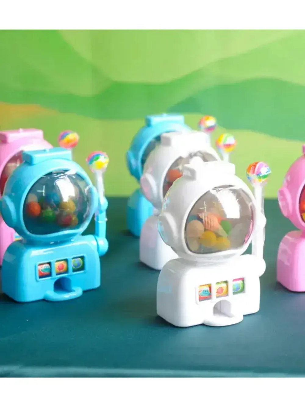 Жевательные конфеты с игрушкой Космонавты 23,5 г * 3 шт