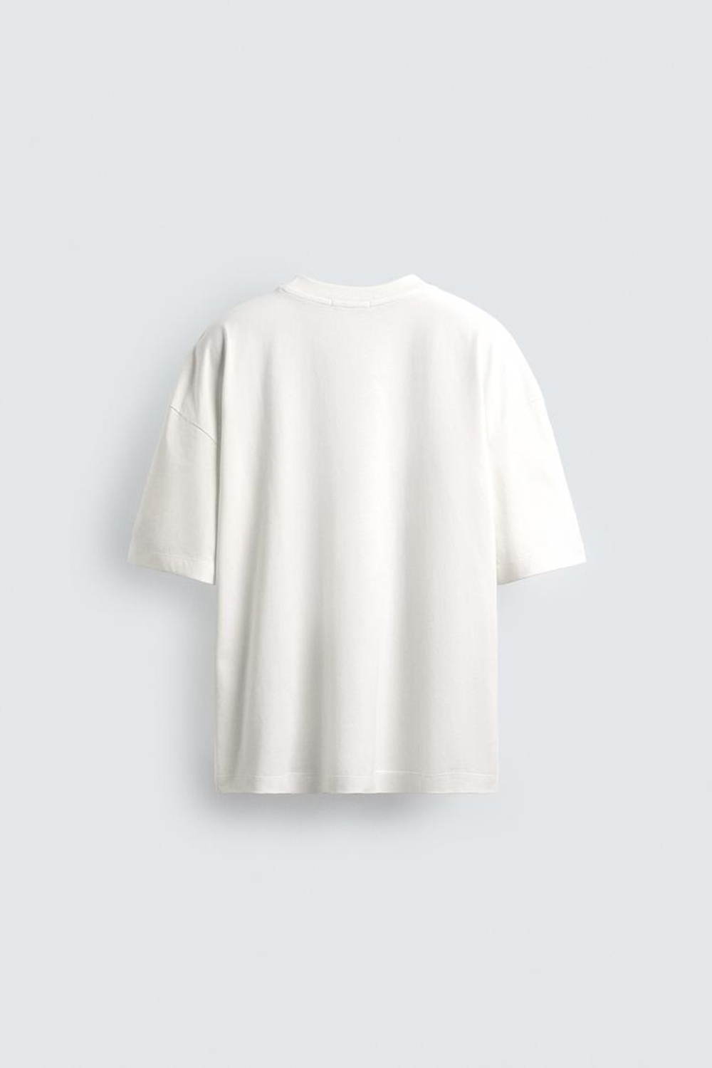 ZARA ФУТБОЛКА С ПРИНТОМ И ВЫШИВКОЙ, БЕЛЫЙ