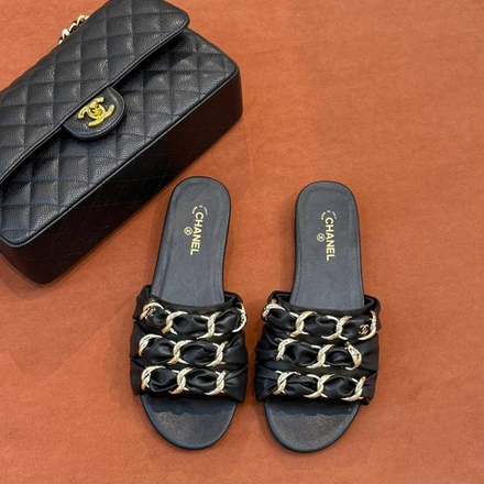 Шлепанцы Chanel
