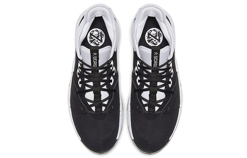 Кроссовки Nike Pg3