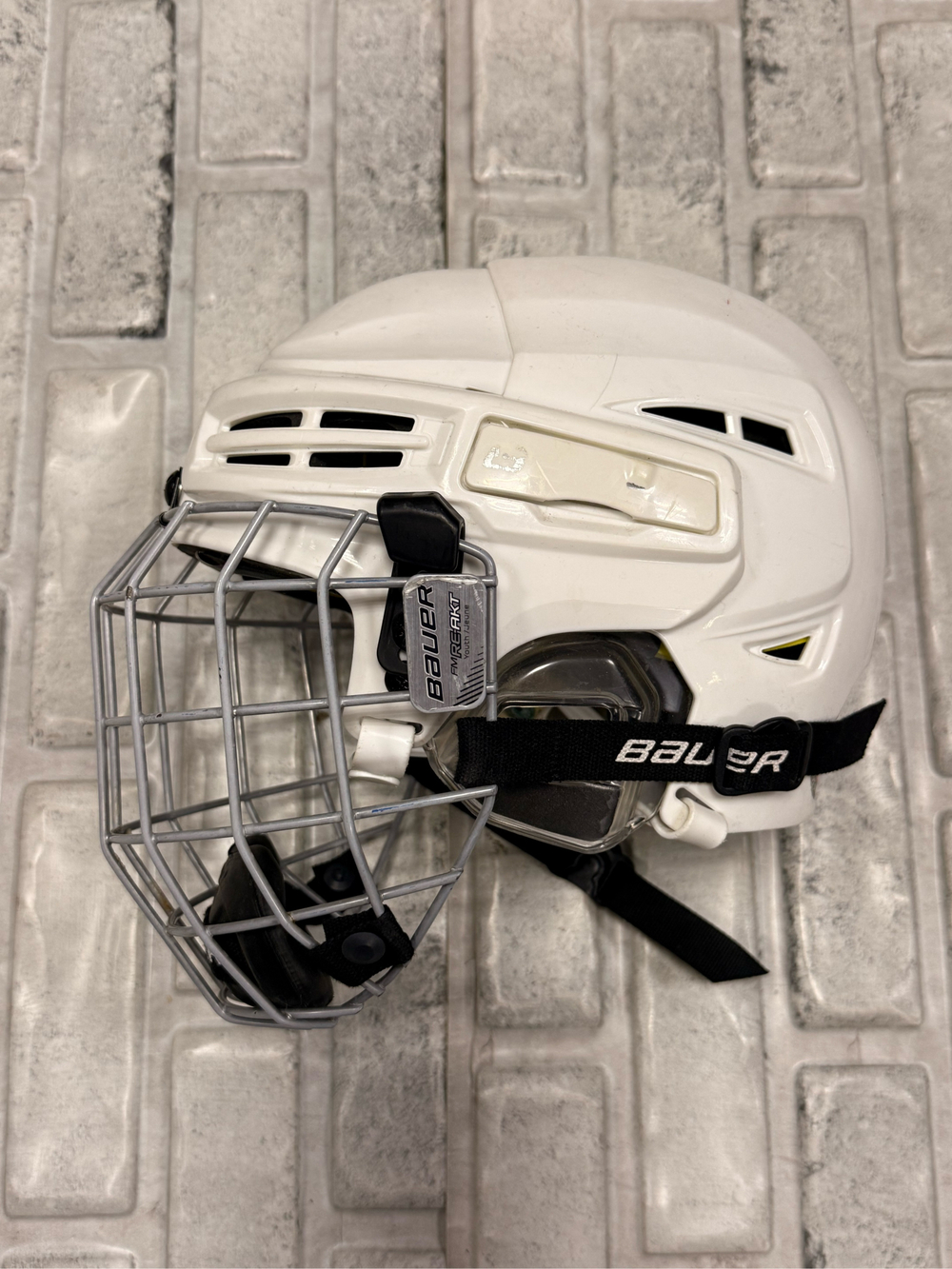 Bauer re-akt 100 YTH
