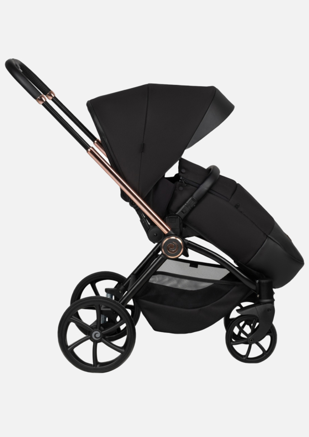 Tutis Коляска прогулочная GIO Nero