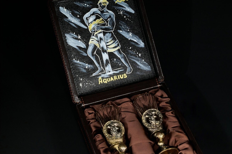 Набор лафитников для водки «Знаки Зодиака Водолей» 2 шт. в подарочном футляре c художественным оформлением