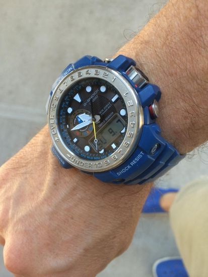 Наручные часы Casio GWN-1000-2ADR