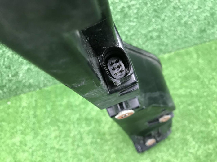 Фонарь крышки багажника Porsche Cayenne 3 (17-23)