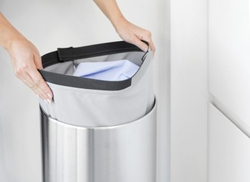 Корзина для белья 35л Brabantia с пластиковой крышкой матовая сталь Бельгия мешок