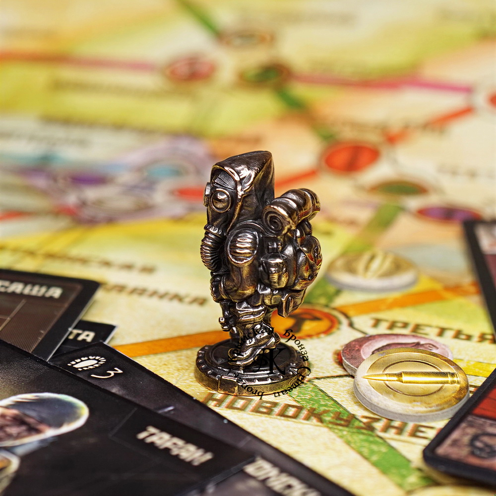 Коллекционная фигурка "Сталкер" , бронза