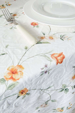 ZARA HOME ЖАККАРДОВАЯ СКАТЕРТЬ С ЦВЕТОЧНЫМ РИСУНКОМ, ЗЕЛЕНЫЙ