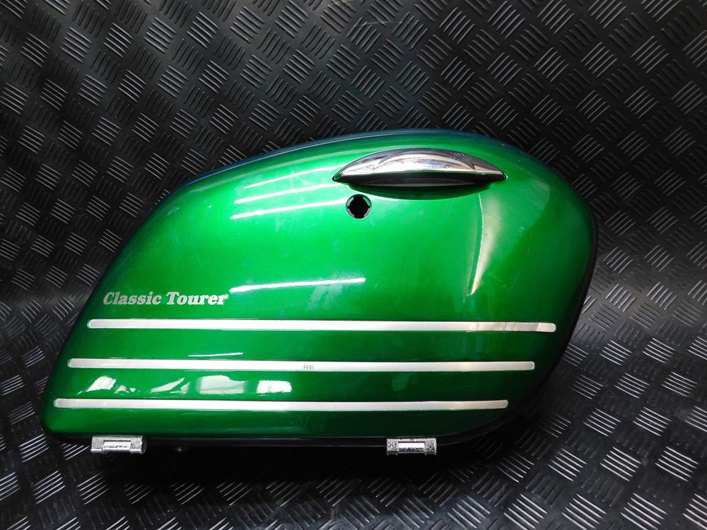 Кофр боковой правый Kawasaki Vulcan 1500 Classic Tourer VNT50G 050863