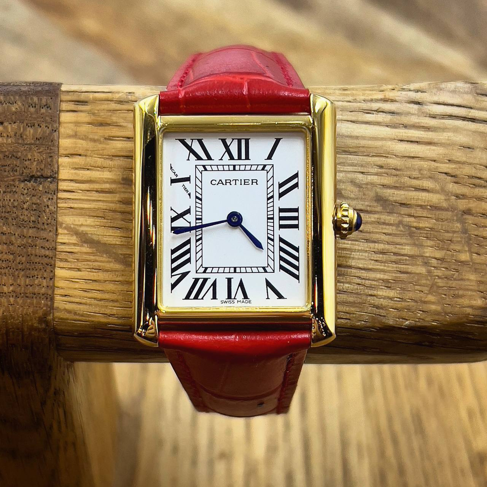 Часы Cartier