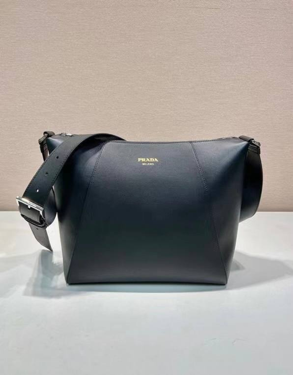Сумка Prada