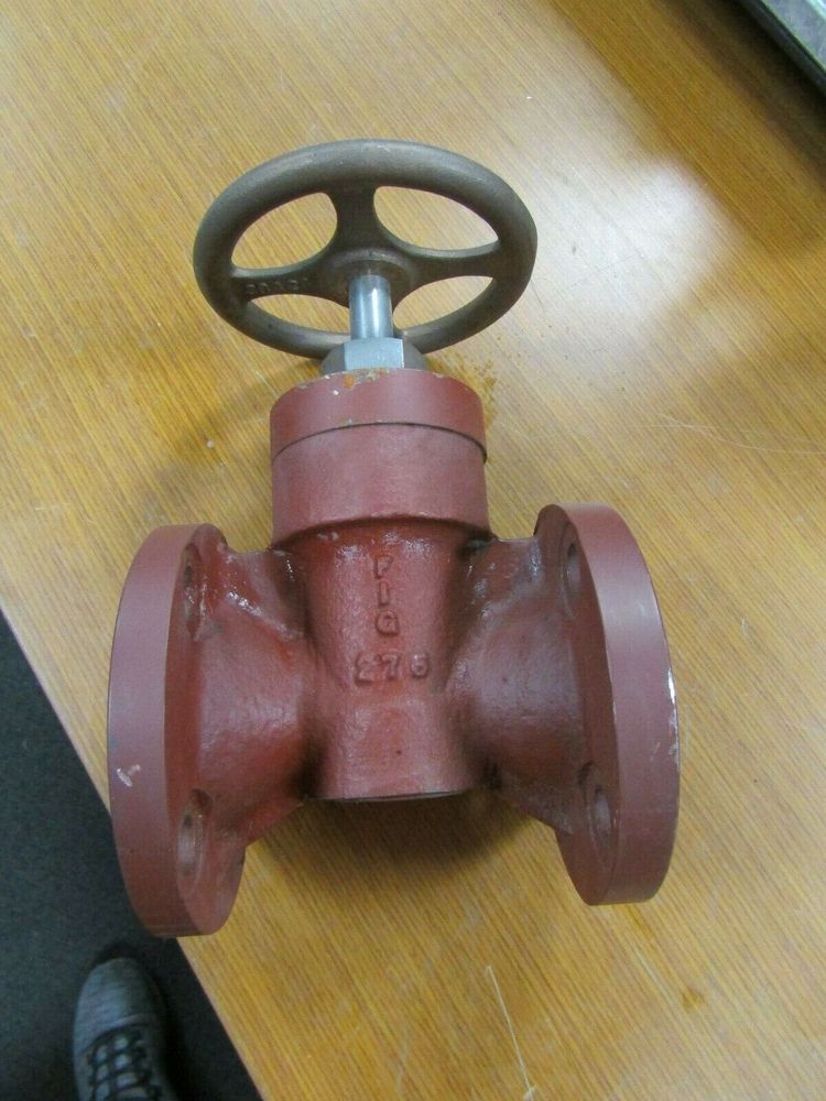 38A26 / 33A24 / FIG 275
