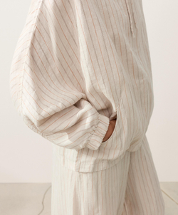 Oysho Куртка с капюшоном в полоску из 100% льна, песочный меланж