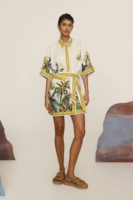 Костюм Alemais