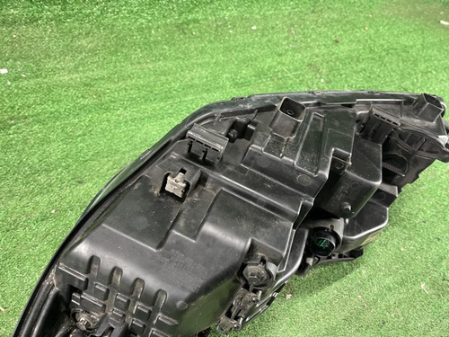 Фара правая Kia Sorento 3 UM Prime (2017-2020) LED
