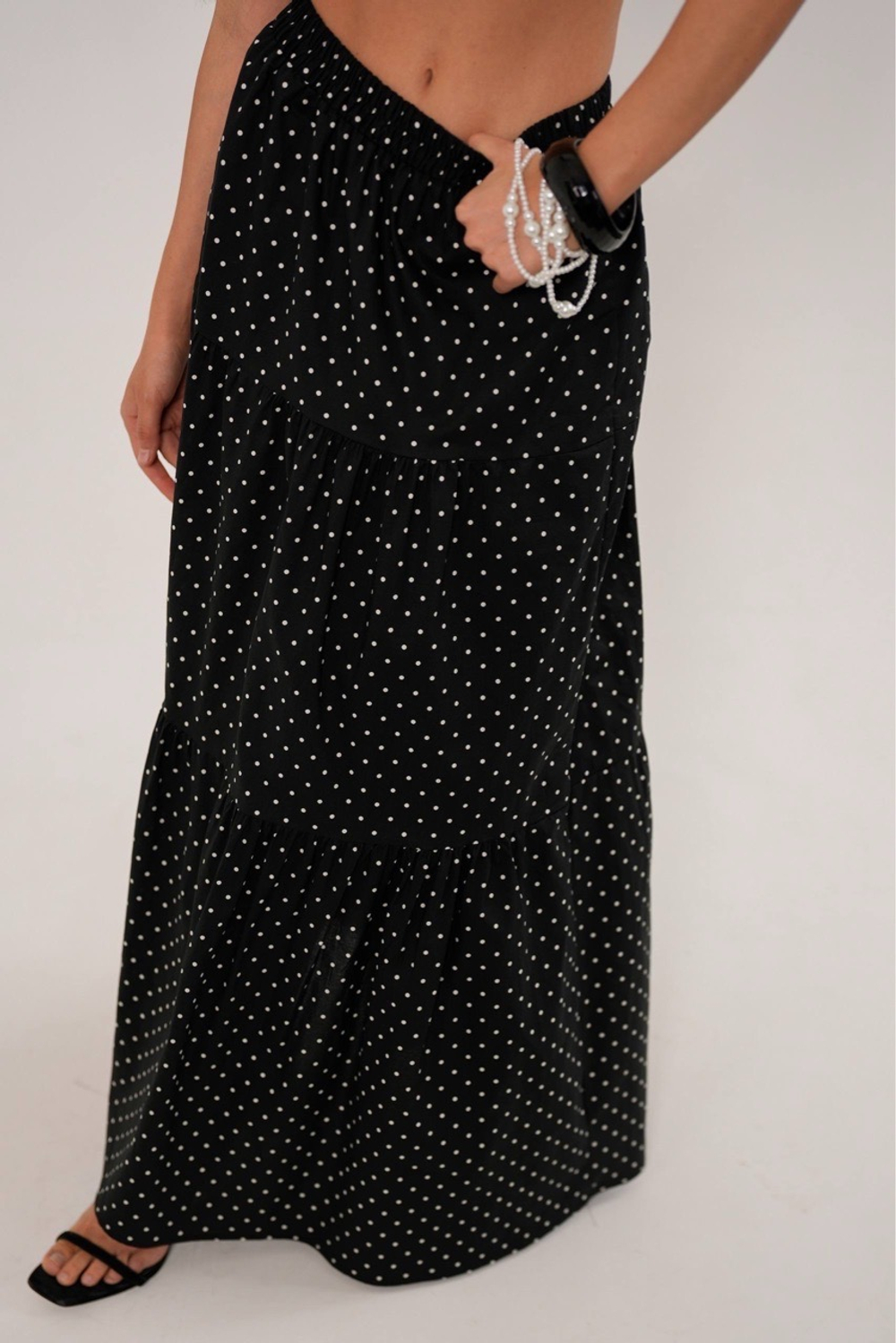 Юбка из хлопка с ярусами в горошек , в макси длине