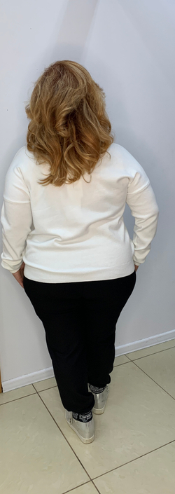 Белый итальянский джемпер-блузон с блестящим принтом