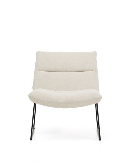 Кресло Asen из бежевого шенилла с черными стальными ножками