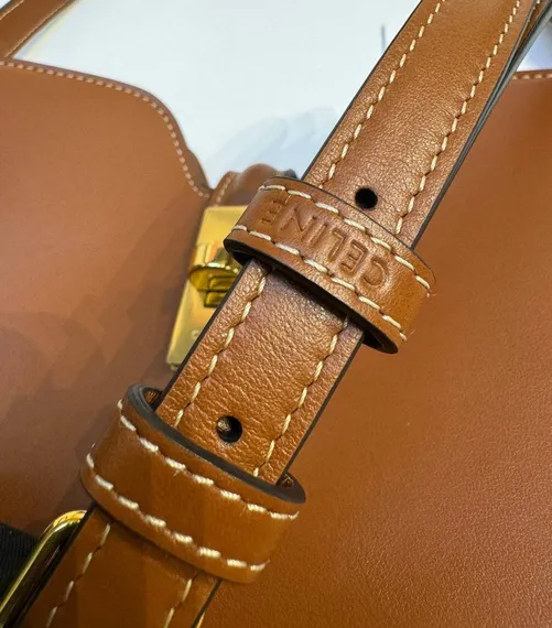 Сумка CELINE CAMILLE 16, коричневый