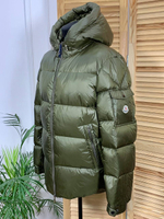 Пуховик Moncler