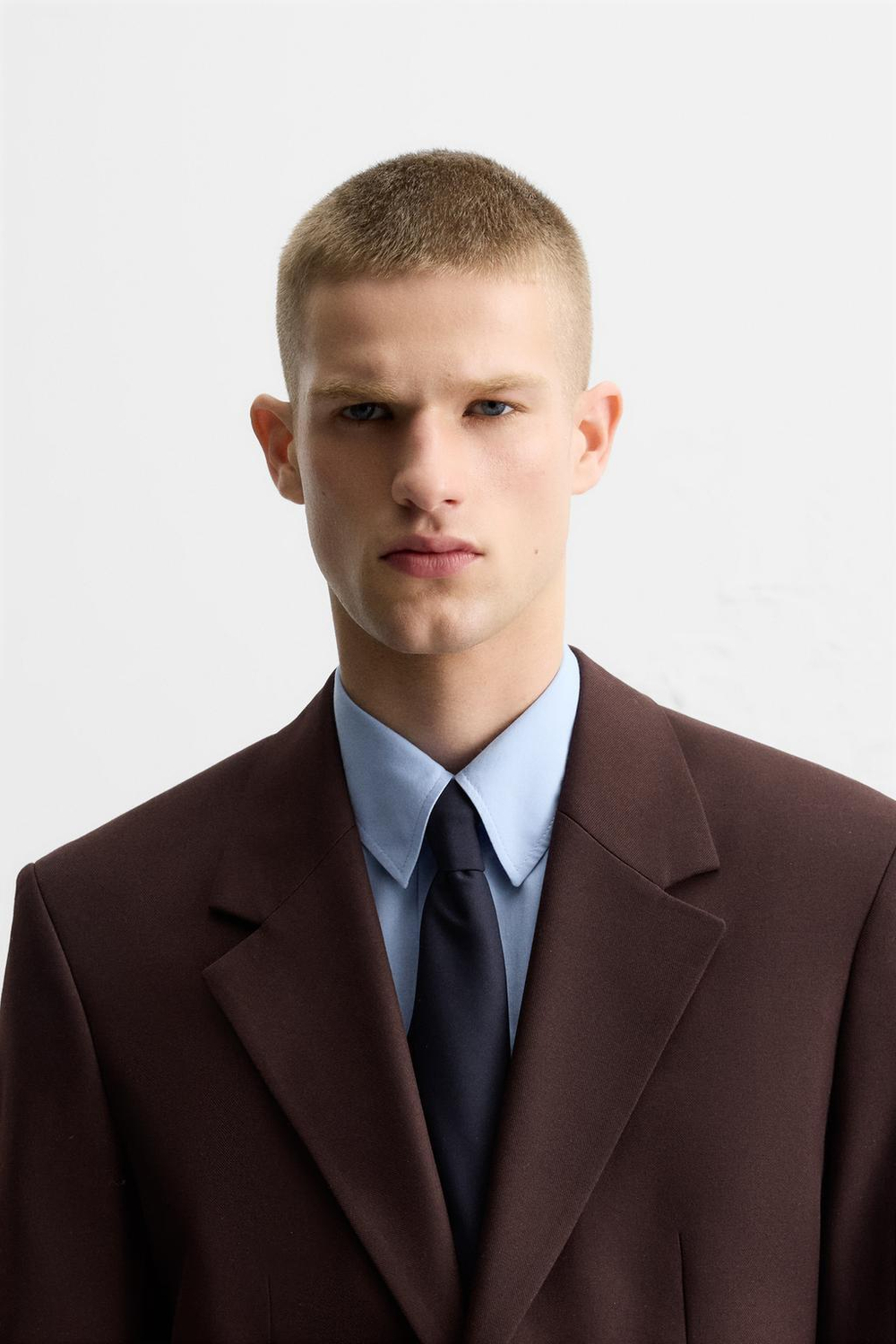 ZARA ГАЛСТУК ИЗ 100% ШЕРСТИ С РЕЛЬЕФНЫМ УЗОРОМ, МОРСКОЙ СИНИЙ