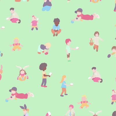 дети на зеленой лужайке играют с пасхальными яйцами