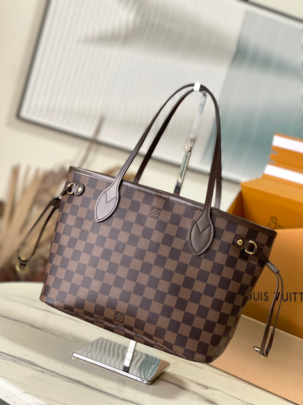 Louis Vuitton Neverfull PM