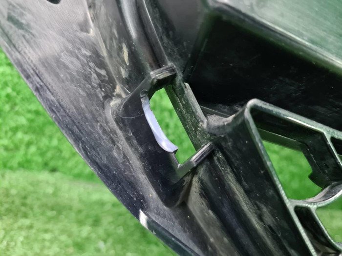 Решетка перед. бампера Mercedes S W223 20-нв AMG