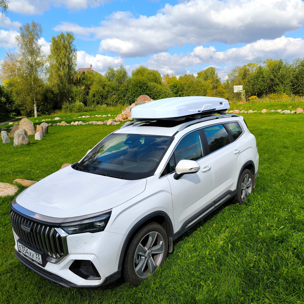 Автобокс Way-box Shuttle 650 литров белый 228*100*35 см.