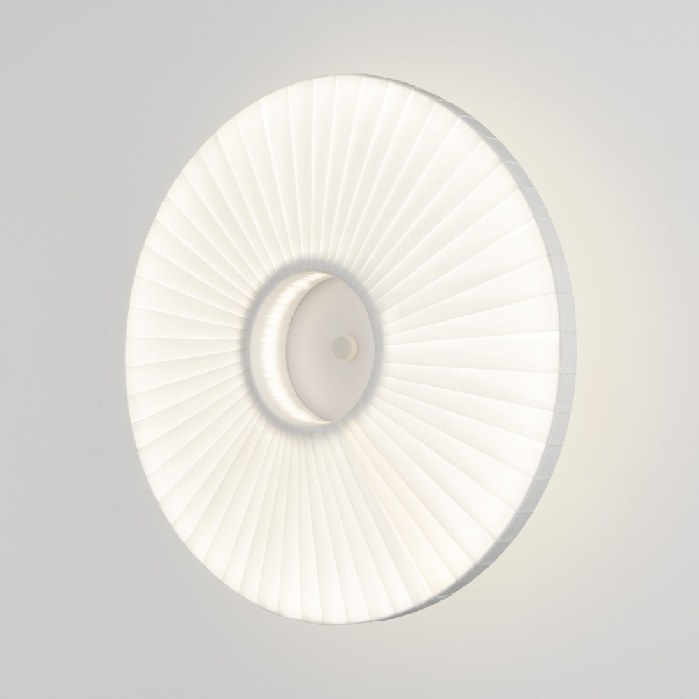 Настенный светодиодный светильник с тканевым рассеивателем 101002 LED