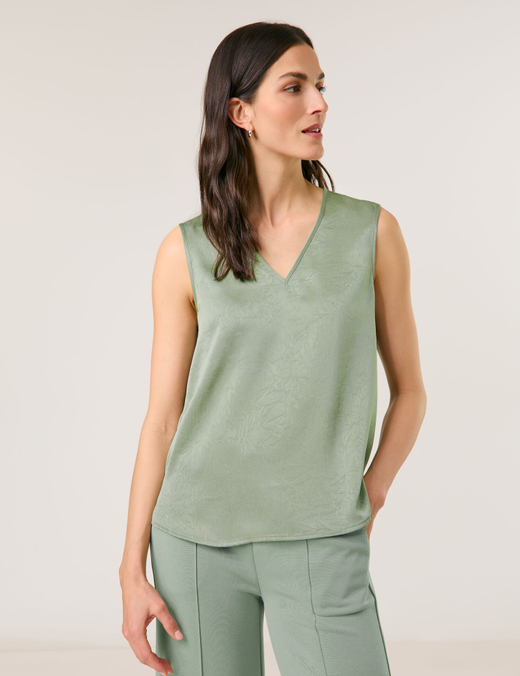 Блузка из полиэстера