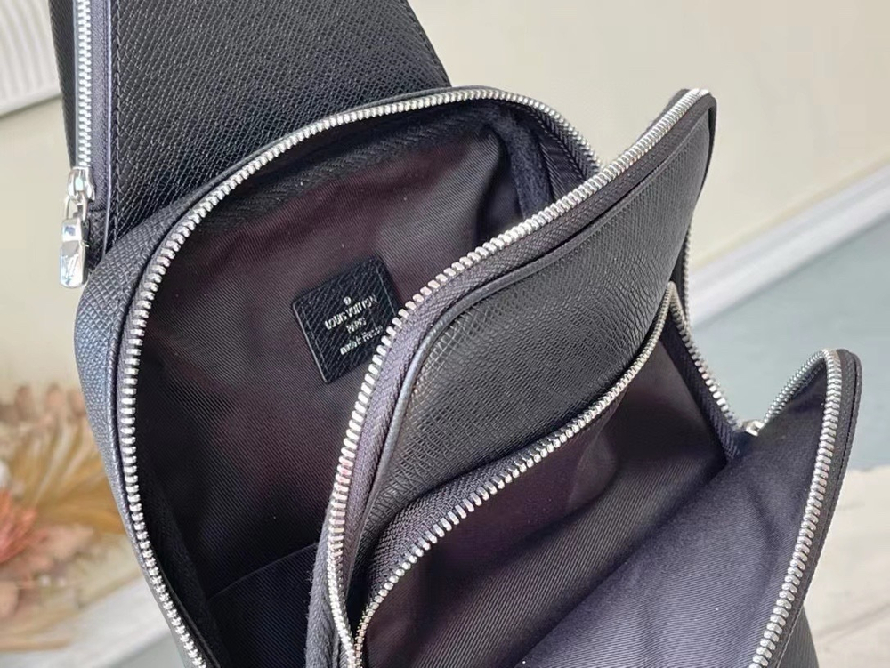 Avenue Slingbag NM