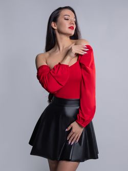 Топ Sol, Красный