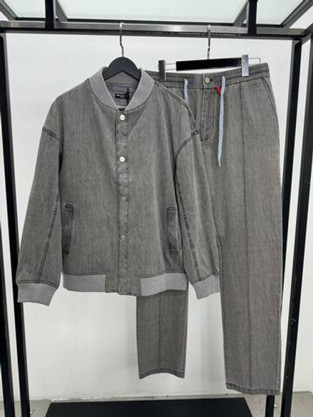 Джинсовый костюм Kiton