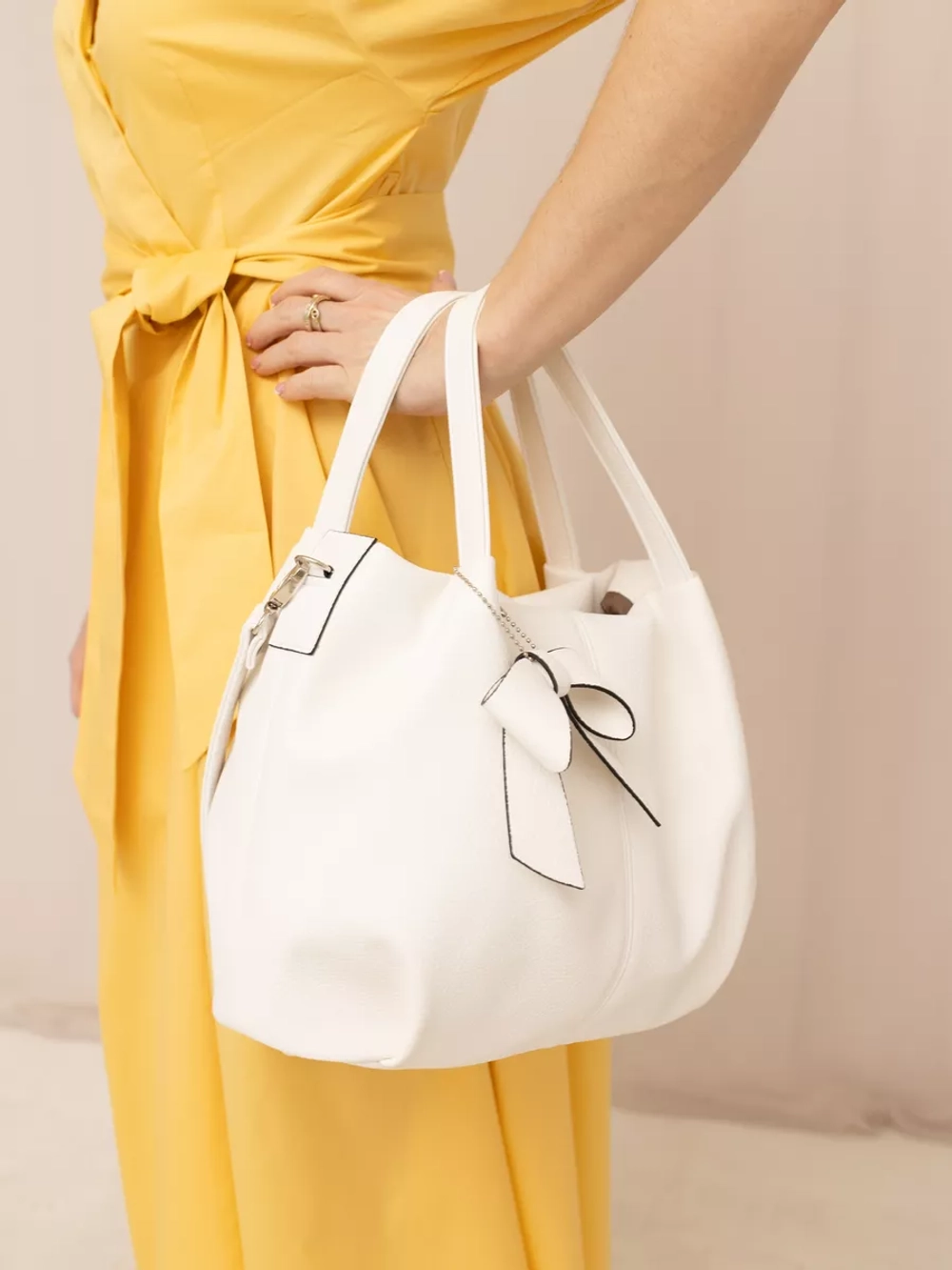 Сумка через плечо классическая