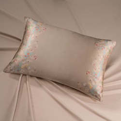 Наволочка 50x70 Mollen Цветок папоротника песочно-бежевая хлопковая