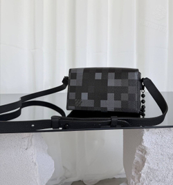 Сумка через плечо Louis Vuitton