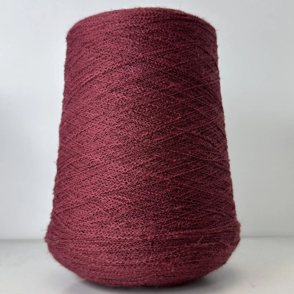 SABBIA - ECAFIL; вискоза, п/а; 1350м/100гр; col. 030208 0685 Rouge Fonce; цвет: бордовый; Есть бобинки: 138, 119 гр S501