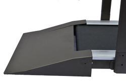 Пандус для беговой дорожки AMF